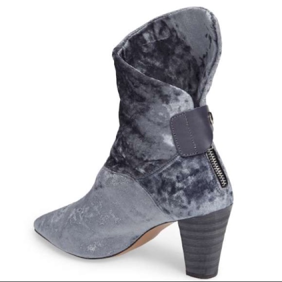 🌸Free People Moonlight Crushed Velvet Bootie Sz 8 - Picture 4 of 5